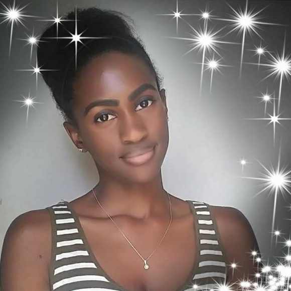 Meet your Posher, Tatum - Picture 1 of 1